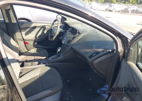 2014 Ford Focus S from USA, damaged, VIN 1FADP3E25EL227933